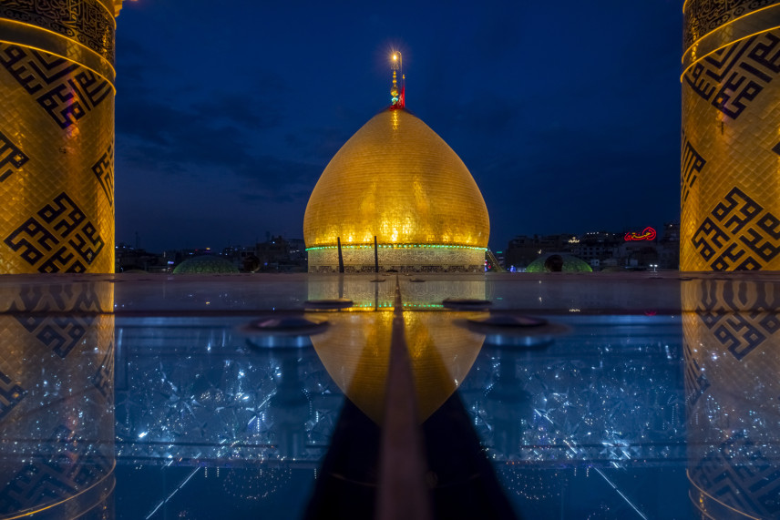 نَهْرٌ يُزَرِّرُهُ الظَّمَأُ